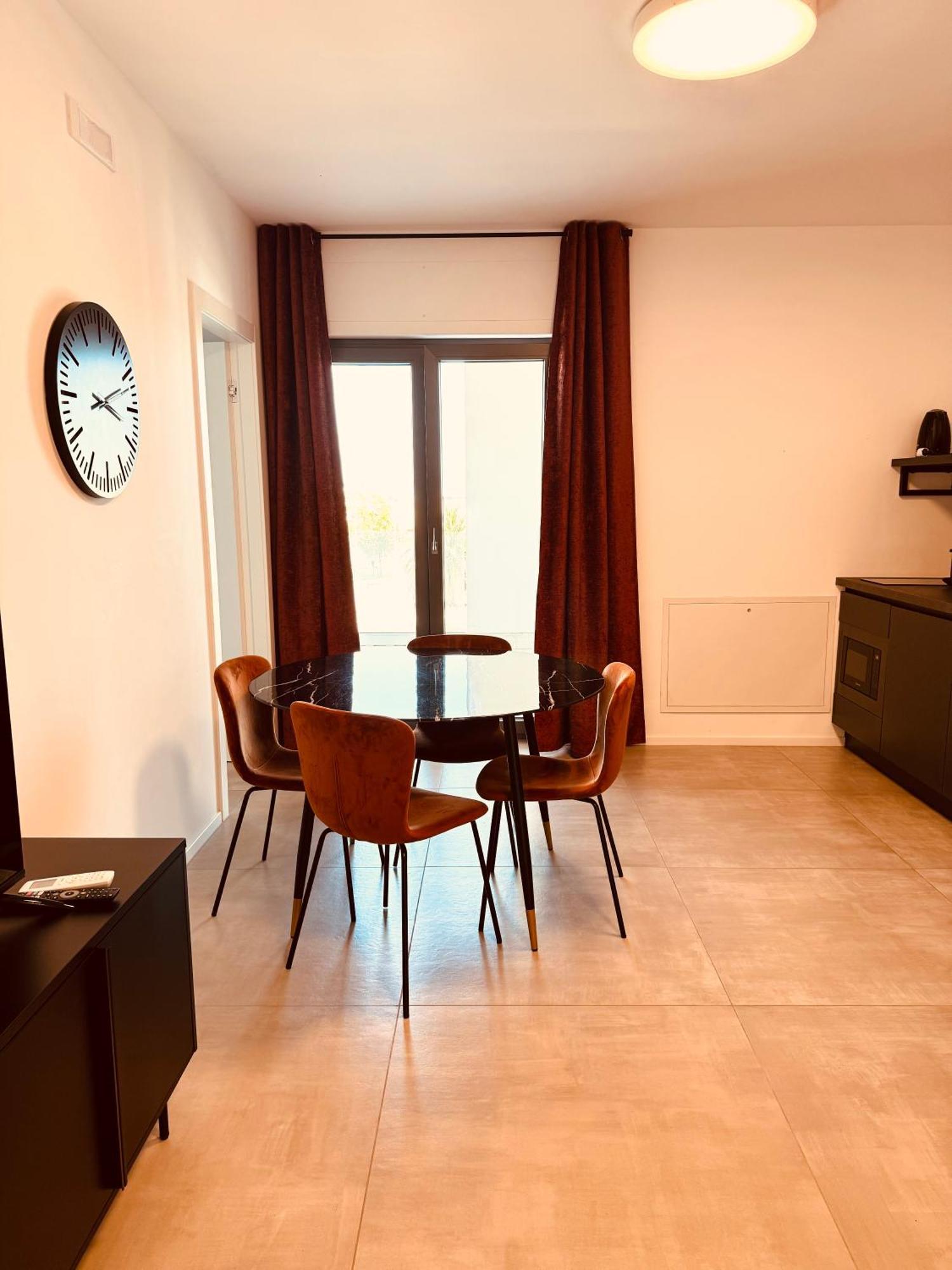 בארי Marisabella Suite 6 מראה חיצוני תמונה